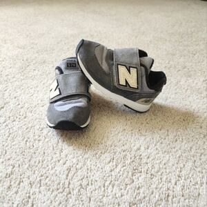 New Balance Toddler Size 6 Shoes